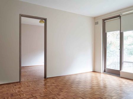 1 Bedroom Unit in the Heart of Crows Nest - Photo 3