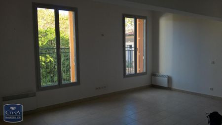 Location Appartement 2 pièces 45m² CLERMONT L HERAULT 34800 - Photo 2