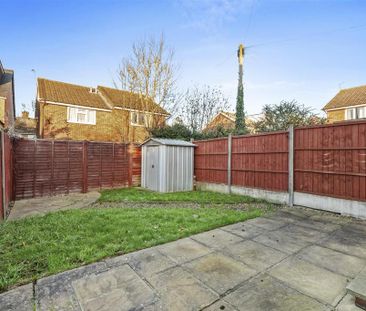 2 bedroom semi-detached house to rent - Photo 5