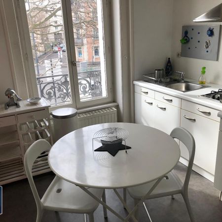 Location Appartement 3 pièces 46m² ST ETIENNE 42100 - Photo 4