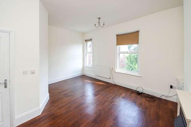 Flixton Road, Urmston, Manchester, M41 - Photo 1
