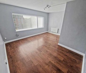 Randale Drive, BL9 - Photo 3