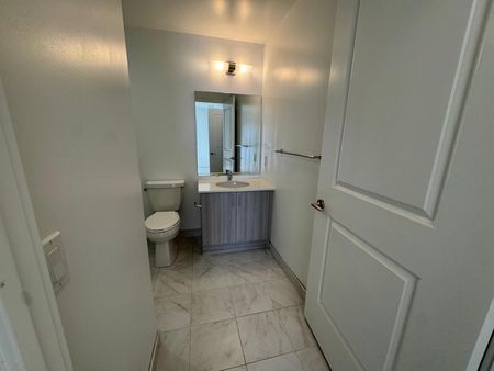 For Lease - 1010 Sandy Beach Road Unit# 2605, Pickering, Ontario - Photo 4