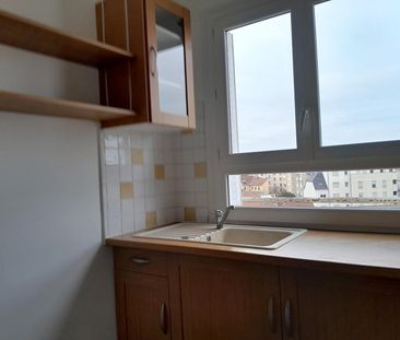 Location Appartement 3 pièces 55m² - Photo 5