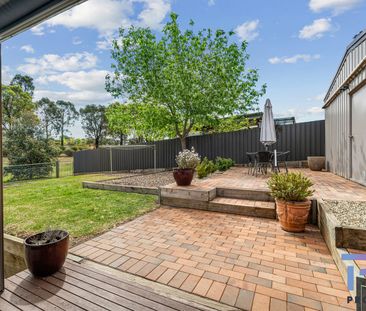 Modern, Private Living - Photo 6