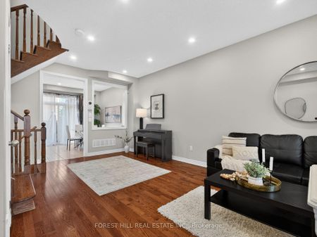 For Lease - 41 Pavlova Crescent, Richmond Hill, Ontario - Photo 4