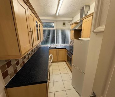 2 bedroom flat to rent - Photo 6