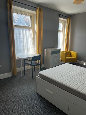 5 bedroom house share to rent - Photo 2