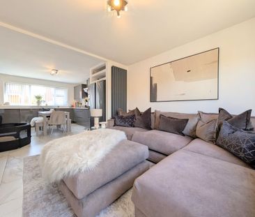 To Let – Portland Street, Southport, PR8 – Two Bedroom Detached Bun... - Photo 6