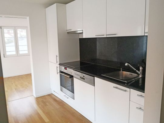 Beautiful 2.5-room apartment - Photo 1