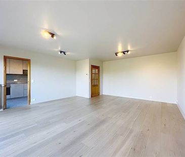 Appartement te huur - Photo 1