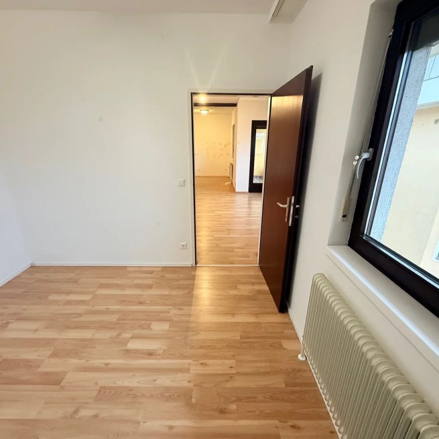 Familienfreundliche 4-Zimmer-Wohnung in ruhiger Grünlage von Pöttsching - Photo 1