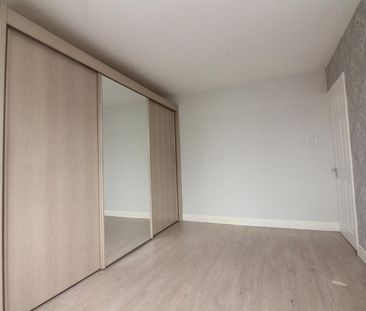 3 Bedroom House - Terraced To Let - Photo 4