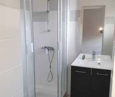 Location Appartement 1 pièce 17m² CHALON SUR SAONE 71100 - Photo 3