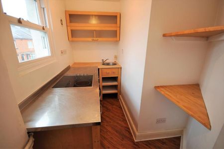 1 bedroom flat to rent - Photo 2