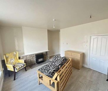 Fell Lane, Keighley, BD22 - Photo 4
