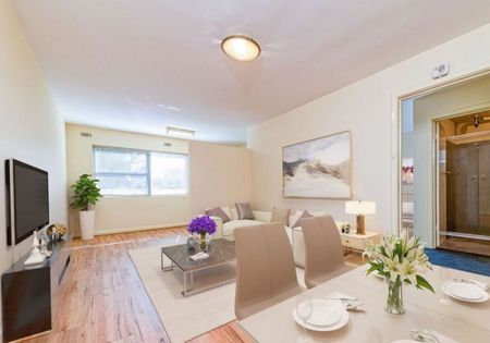 Central West Leederville Apartment - Photo 2