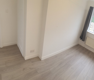 2 bedroom ground floor maisonette to rent - Photo 5