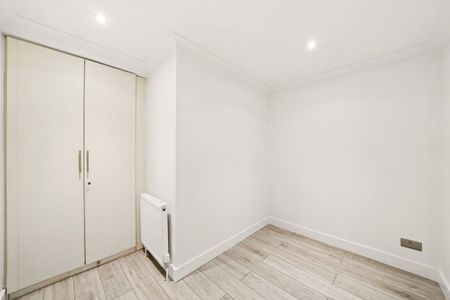 High Road, London, N20 - Photo 5