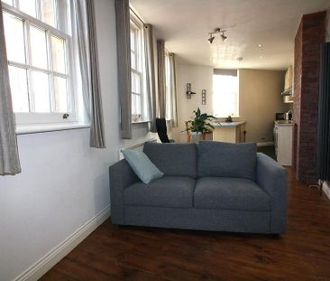 2 bedroom apartment to rent - Photo 3