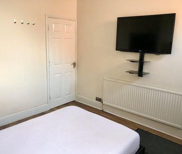 6 bedroom house share to rent - Photo 3