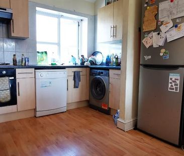 6 bedroom townhouse to rent - Photo 5