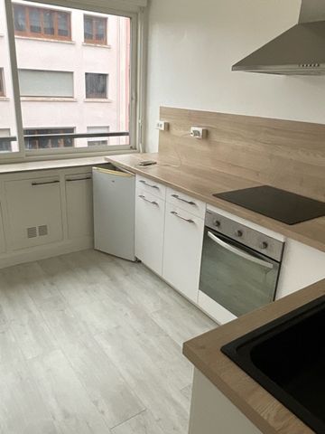 Location Appartement 2 pièces 43m² BOURGES 18000 - Photo 3