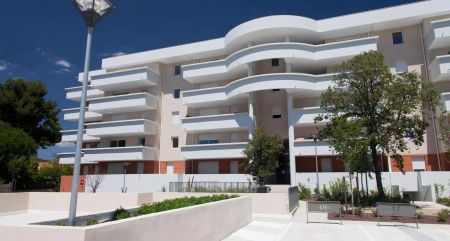 location Appartement T2 DE 46.79m² À MARSEILLE - Photo 3