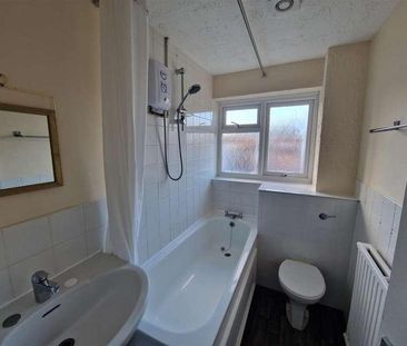 Scott Avenue, Rainham, Gillingham, ME8 - Photo 6