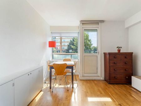 2 bedroom flat to rent - Photo 3