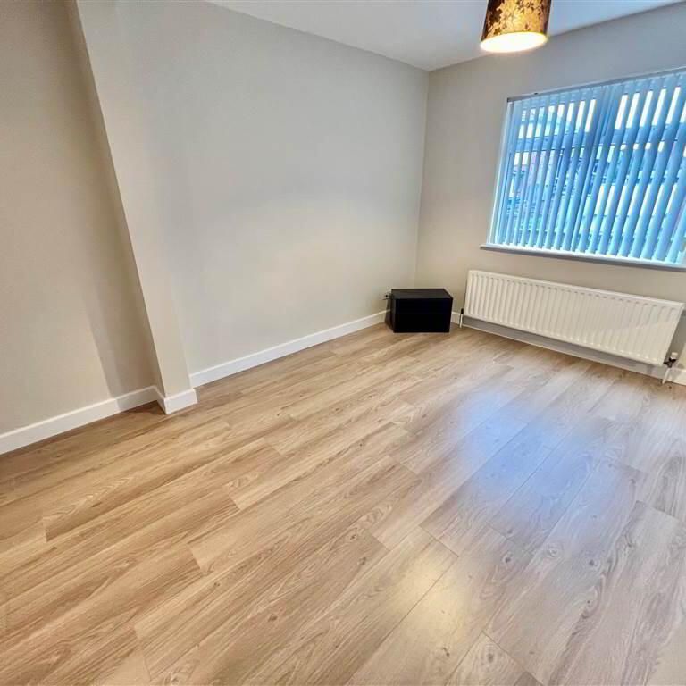 37 Mayfair Avenue, Cregagh, Belfast, BT6 9JA - Photo 1