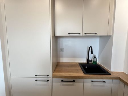 2 POKOJE PRZY STACJI MERTO BEMOWO 32 m² - Photo 3