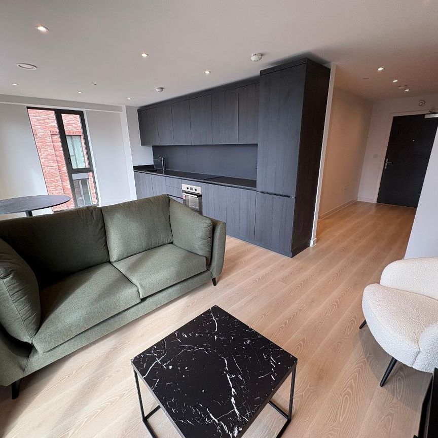 Waterhouse Tower, Dutton Street - Photo 1