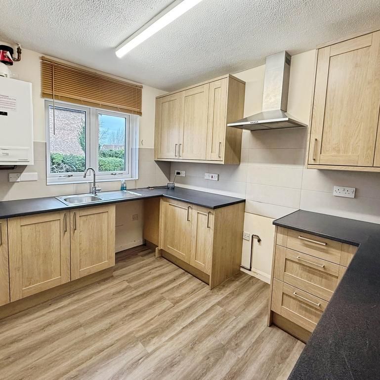 3 bedroom house to rent - Photo 1