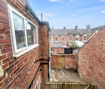 3 bed flat to rent in NE28 - Photo 6