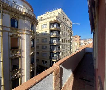 Atico en alquiler en Malaga - Photo 4