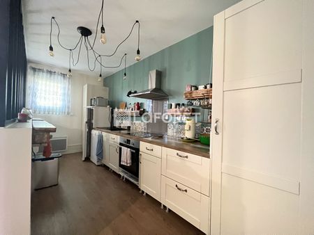 Apartment - Photo 2