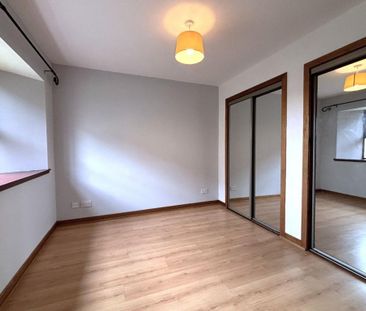 1 bedroom semi-detached bungalow to rent - Photo 2