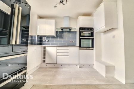 2 bedroom apartment to rent - Photo 5