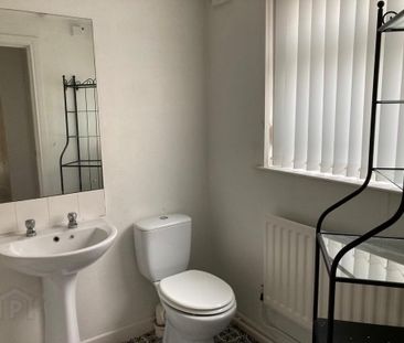 45 Hatton Drive, Belfast, BT6 9BB - Photo 3