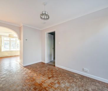 3 bedroom terraced house to rent - Photo 5