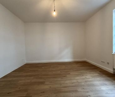 Helle 1-Zimmer-Wohnung- ab sofort Verfügbar - Foto 1