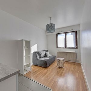 Location appartement 1 pièce, 14.94m², Fontenay-sous-Bois - Photo 2