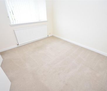 2 bedroom bungalow to rent - Photo 2