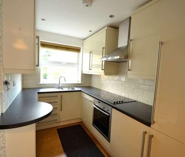 Feltham Hill Road, Ashford, TW15 - Photo 6