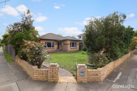 1423 Centre Road, 3168, Clayton Vic - Photo 3