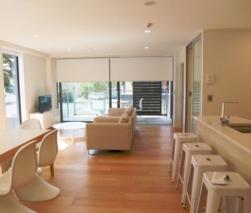 Epsom Stunner - Photo 6