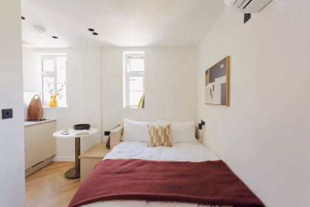Deluxe Room - Photo 2