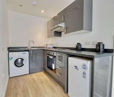 Enterprise House, Isambard Brunel Road, PO1 - Photo 3