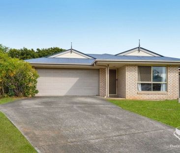 Renovated Spacious Family Home in Quiet Cul-de-Sac - Photo 3